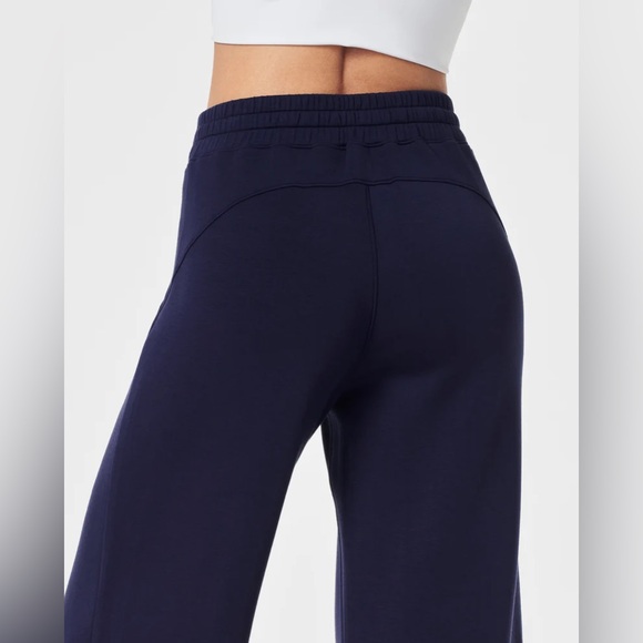 Spanx Airessentials Pants Navy Sz: M Regular - Picture 3 of 8